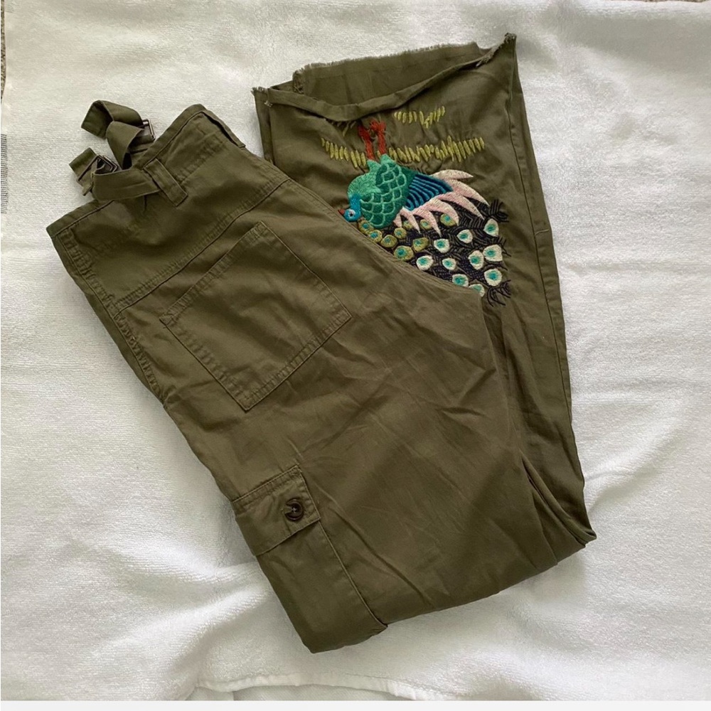 Johnny Was Green Cargo Pants with Relaxed Fit